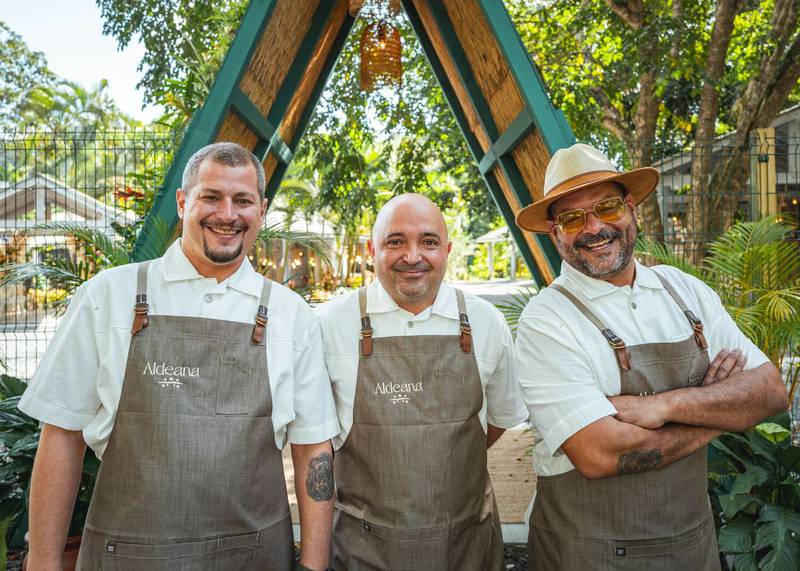 Los destacados chefs René Marichal, Raúl Correa y Xavier Pacheco, desarrollaron Aldeana.