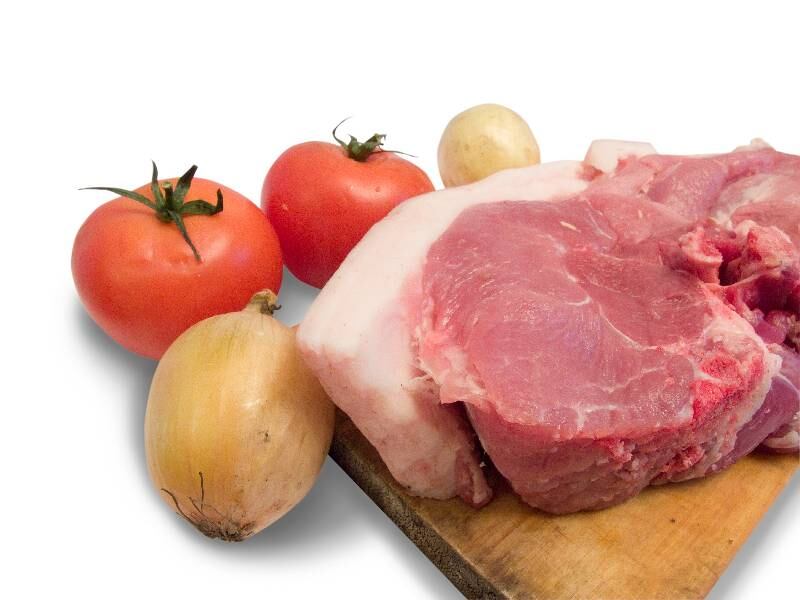 Varios estigmas rodean a la carne de puerco, aunque su entrega nutricional es excelente para la dieta.