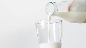 Agricultura ordena cese y desista de venta ilegal de leche cruda sin pasteurizar