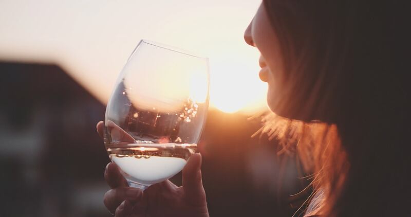 Crescimento do consumo de vinhos por mulheres no Brasil impulsiona mudanças no mercado