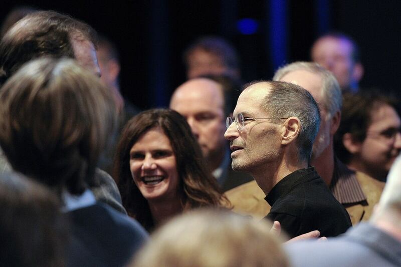 Katie Cotton y Steve Jobs