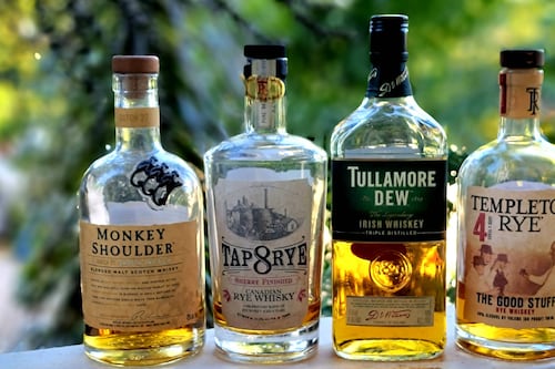 ¿Whisky o Whiskey? La Historia Completa