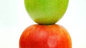Conoce los aportes nutritivos de las manzanas rojas y verdes